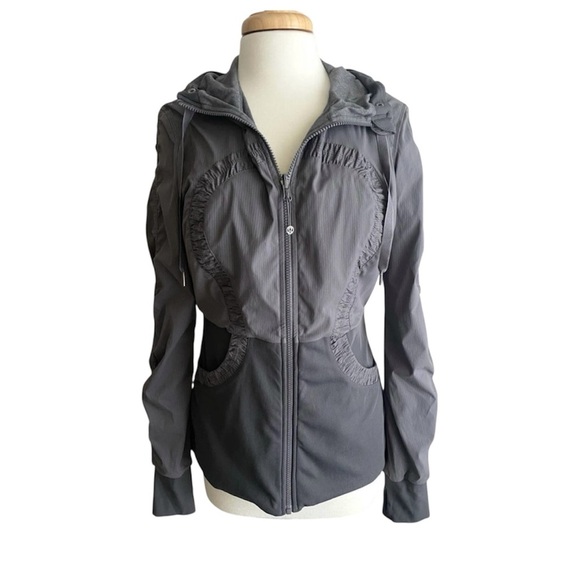 Lululemon Reversible Dance Studio Jacket 10 - Picture 1 of 6
